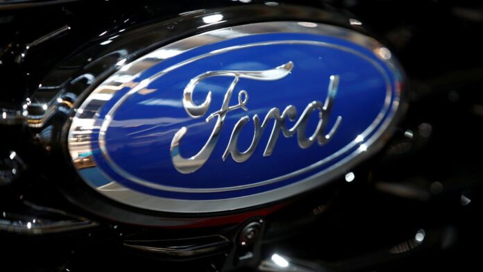 Ford planeja brigar com gigantes como BYD e Tesla no setor de carros elétricos